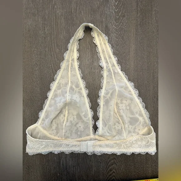 INTIMATELY FREE BY FREE PEOPLE CREAM LACE HALTER BRALETTE - Size Large SKU:20 - Picture 4 of 5